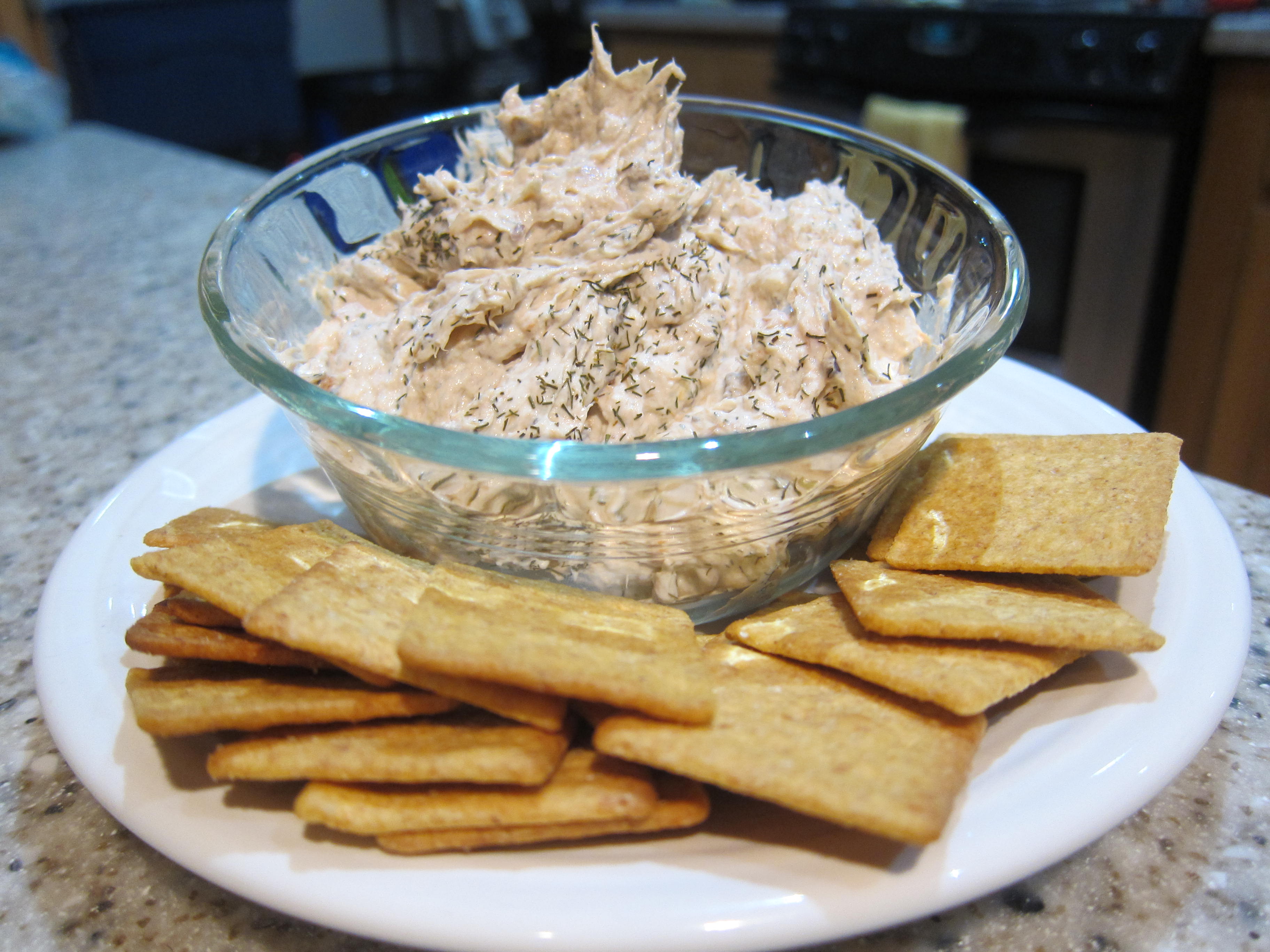 smoked Alaska salmon dip with crackers