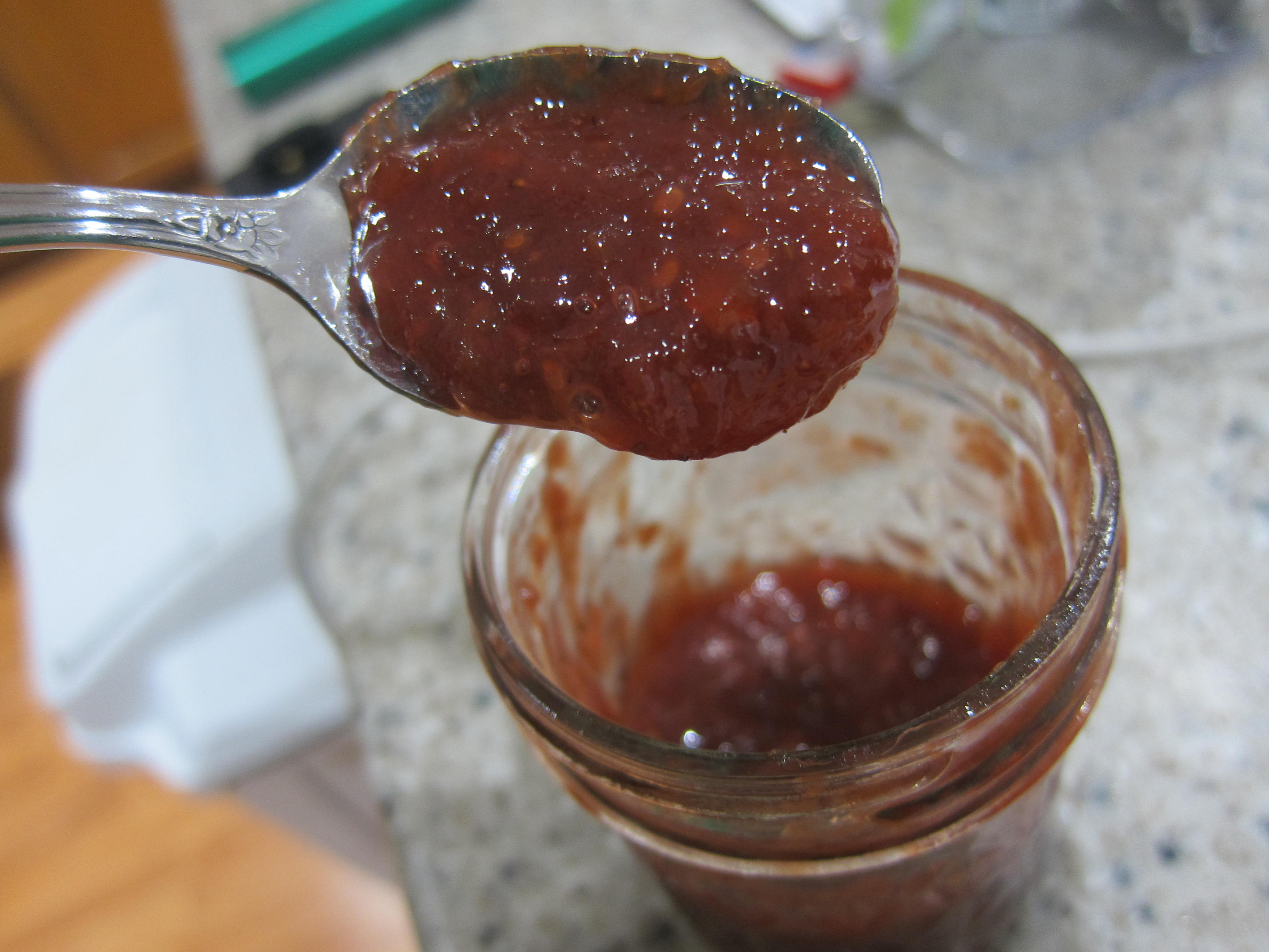 homemade rhubarb berry jam
